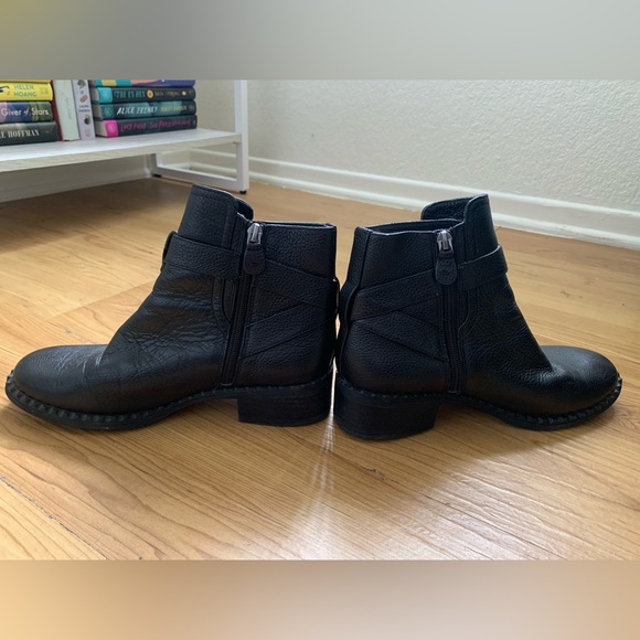 Gentle Soul “best motto bootie” black leather. Size 7.5 - Picture 3 of 9
